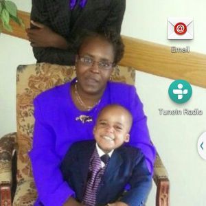 Meet your Posher, Cynthia